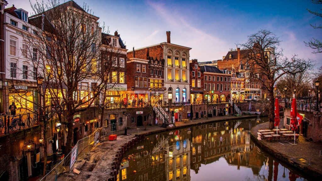 Viaggio da soli dove andare: 10 mete sicure e facili (Guida 2026) 7 Viaggio da soli dove andare - Utrecht